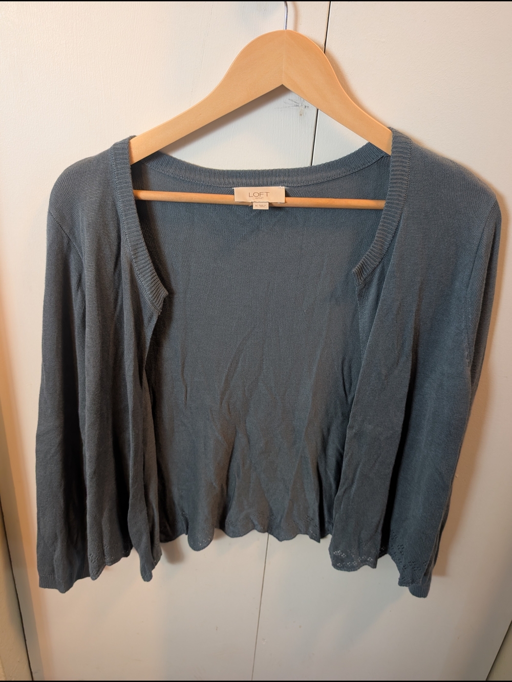 LOFT Blue Cropped Open-Front Women's Cardigan with Scalloped Bottom Detail